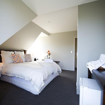 St James Bed And Breakfast Christchurch Bagian luar foto