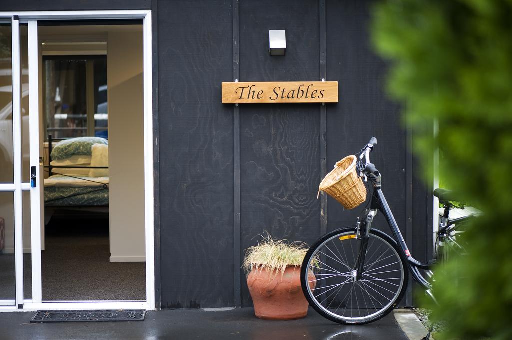 St James Bed And Breakfast Christchurch Bagian luar foto