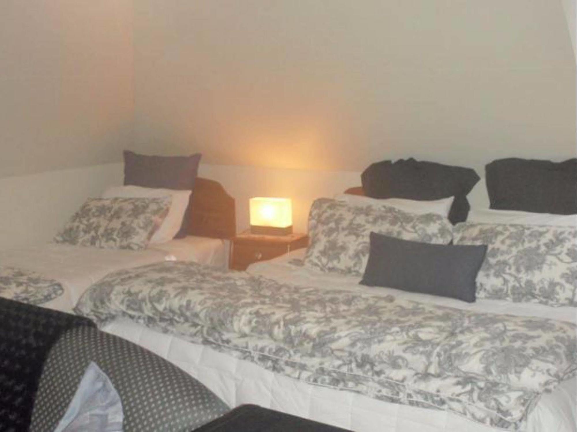 St James Bed And Breakfast Christchurch Bagian luar foto