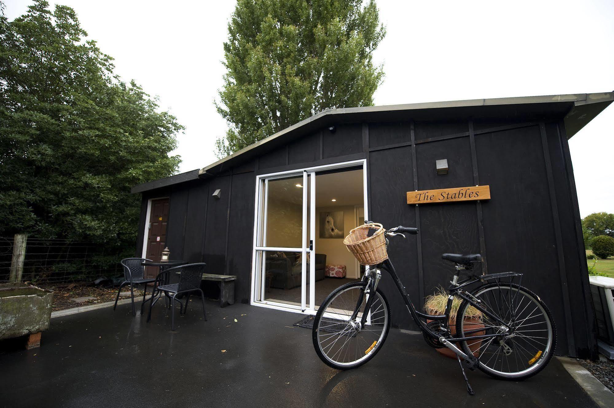 St James Bed And Breakfast Christchurch Bagian luar foto